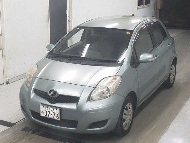 TOYOTA VITZ