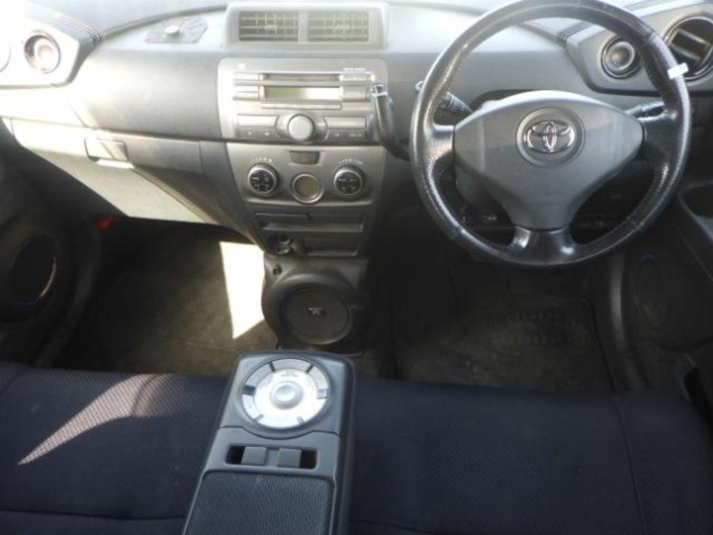 TOYOTA BB