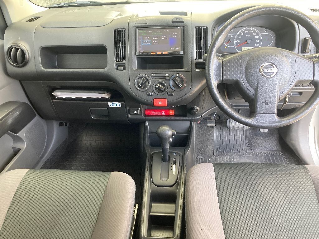 NISSAN AD