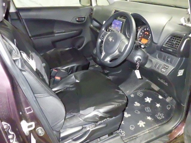 TOYOTA RACTIS