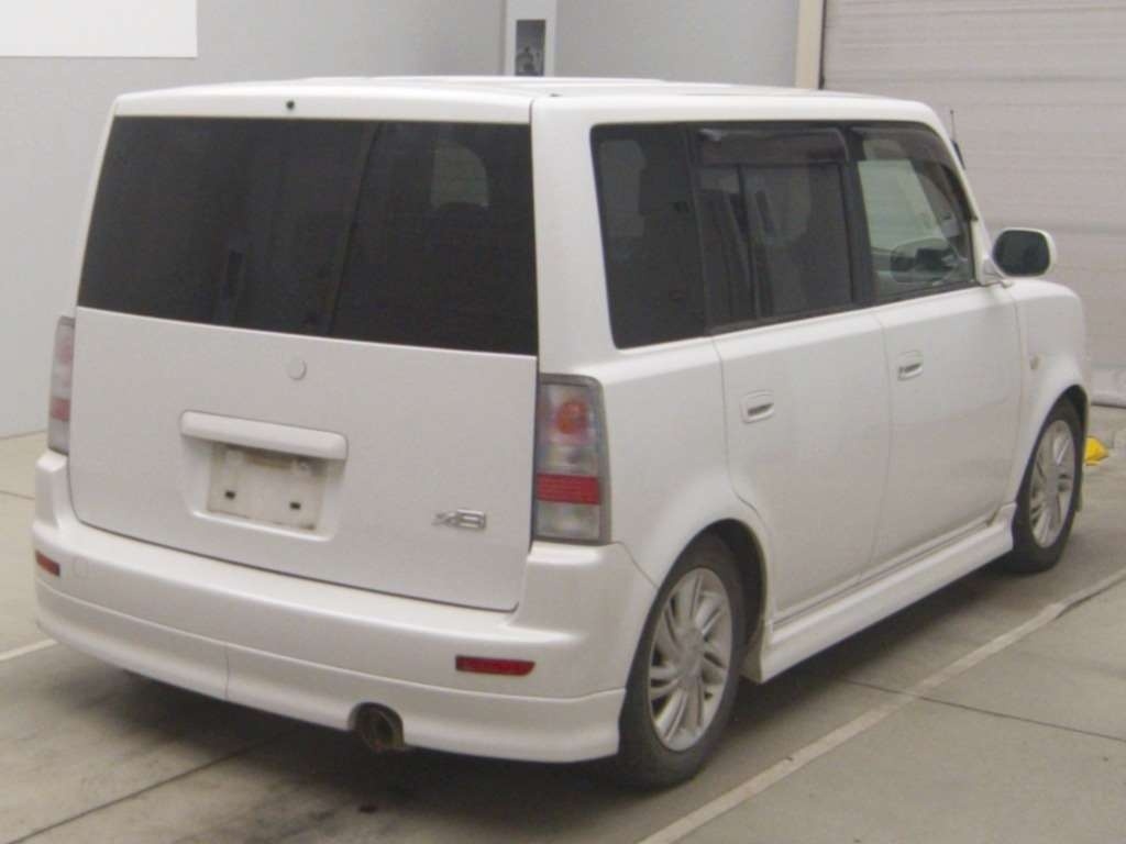 TOYOTA BB