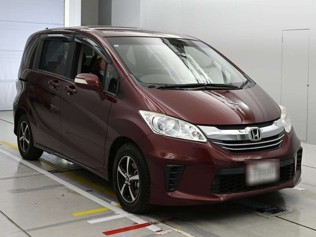 HONDA FREED SPIKE