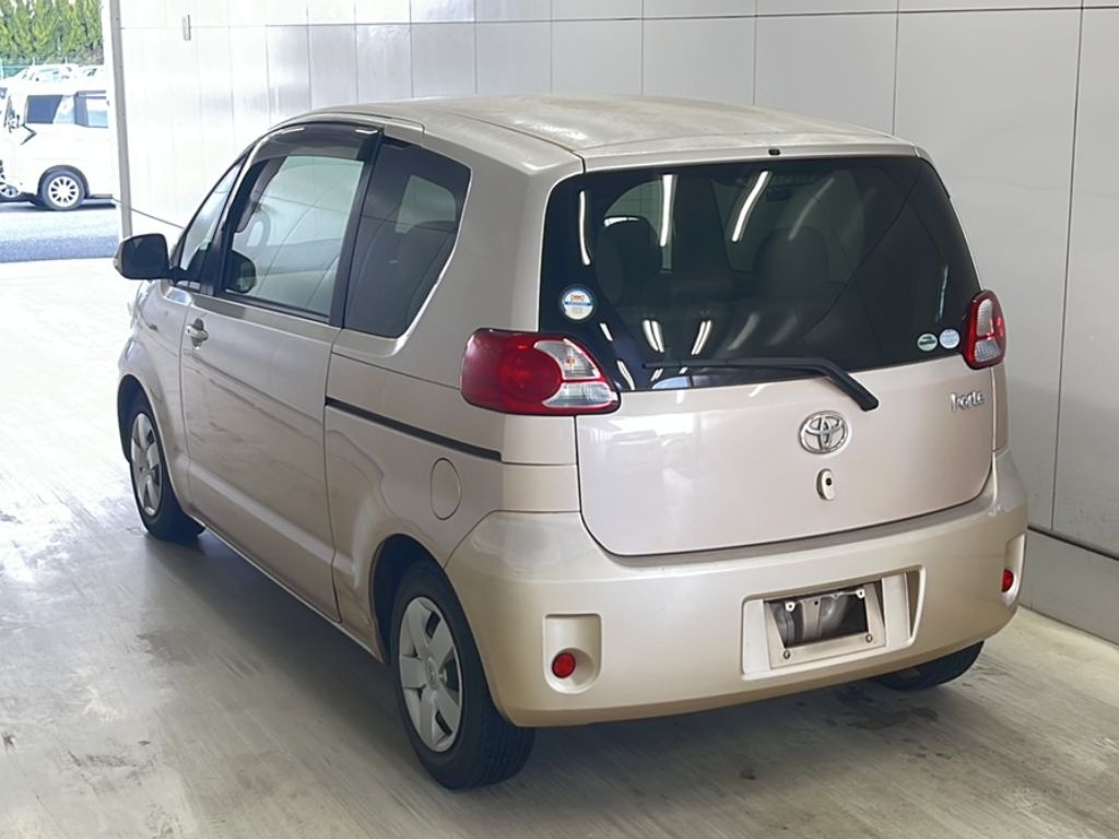 TOYOTA PORTE