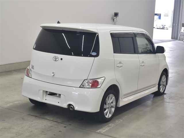 TOYOTA BB