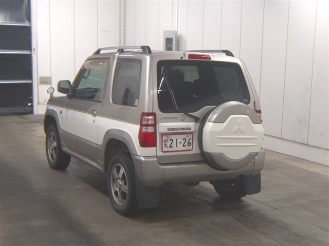 MITSUBISHI PAJERO MINI