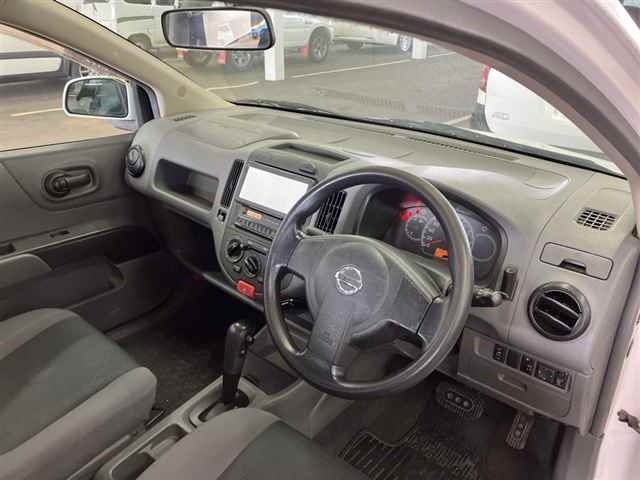 NISSAN AD
