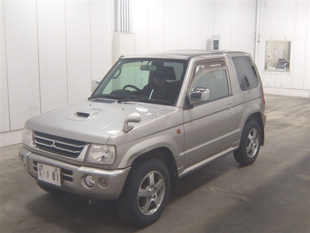 MITSUBISHI PAJERO MINI