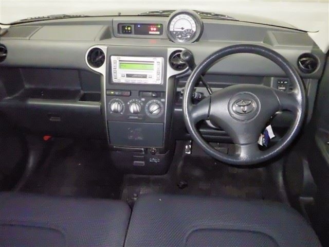 TOYOTA BB