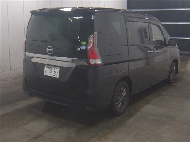NISSAN SERENA