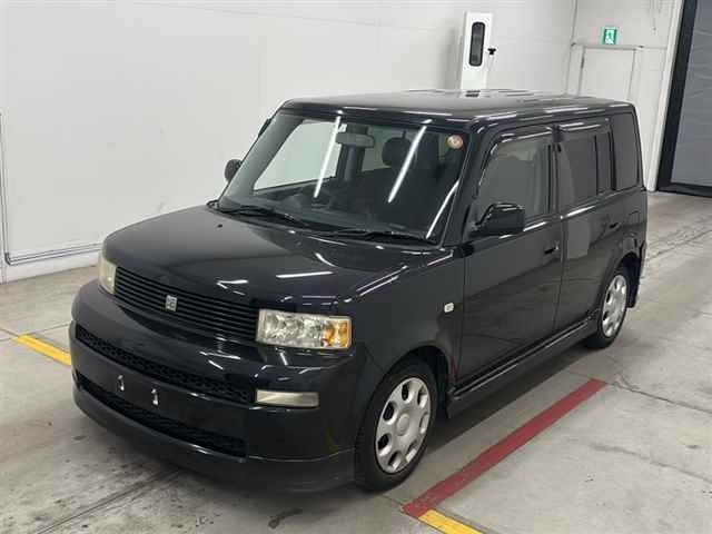 TOYOTA BB