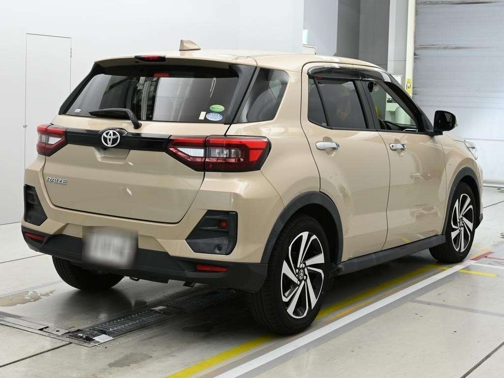 TOYOTA RAIZE