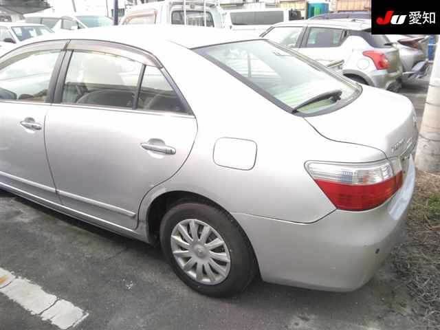 TOYOTA PREMIO