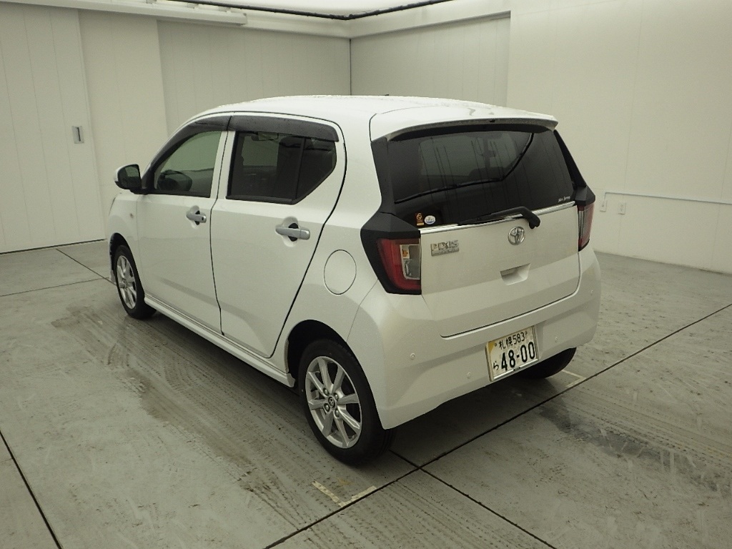 TOYOTA PIXIS EPOCH