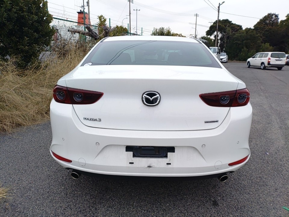 MAZDA MAZDA3