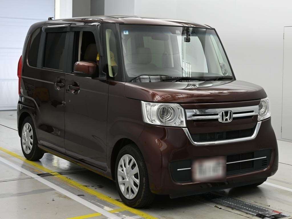 HONDA N-BOX