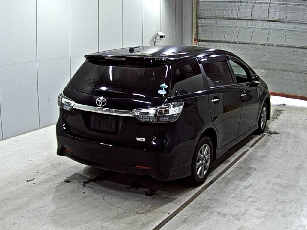 TOYOTA WISH