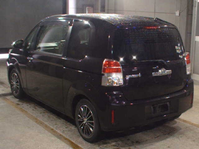 TOYOTA SPADE