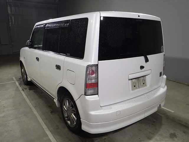 TOYOTA BB