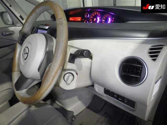 MAZDA BIANTE