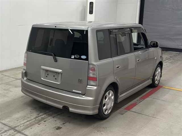 TOYOTA BB