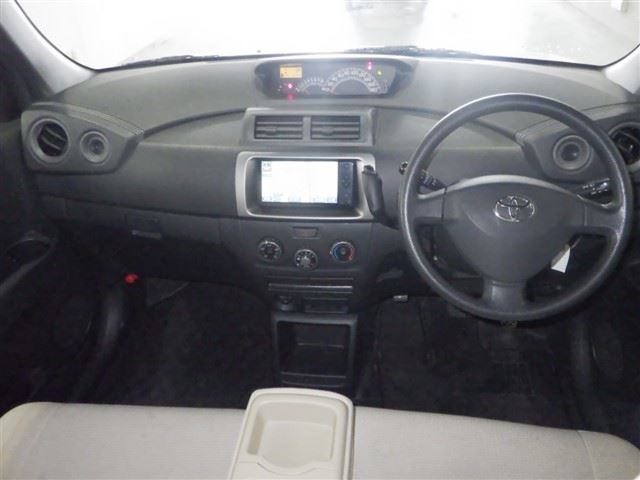 TOYOTA BB