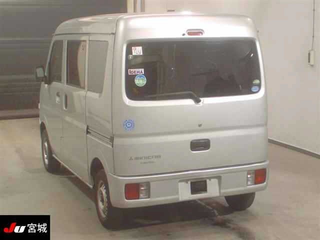 MITSUBISHI MINICAB