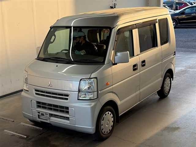 MITSUBISHI MINICAB
