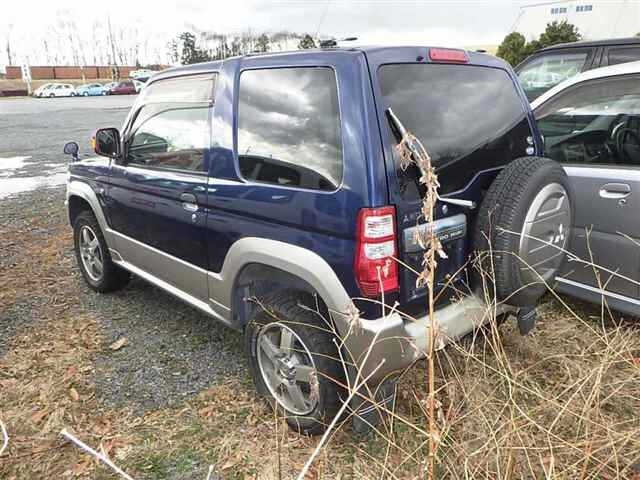 MITSUBISHI PAJERO MINI