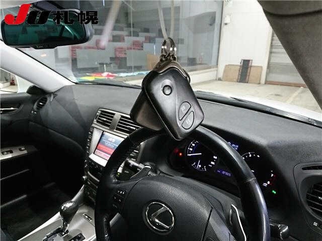 LEXUS IS250