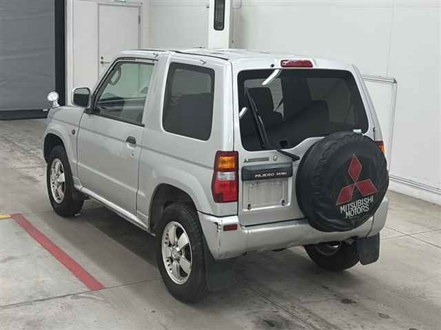 MITSUBISHI PAJERO MINI