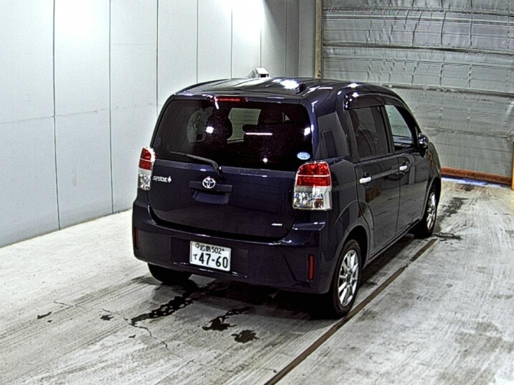 TOYOTA SPADE