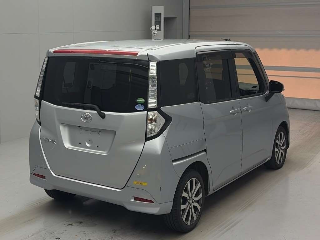 TOYOTA TANK