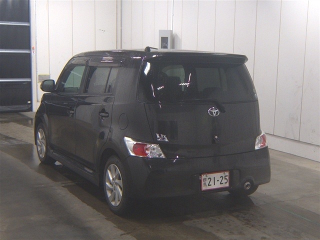 TOYOTA BB