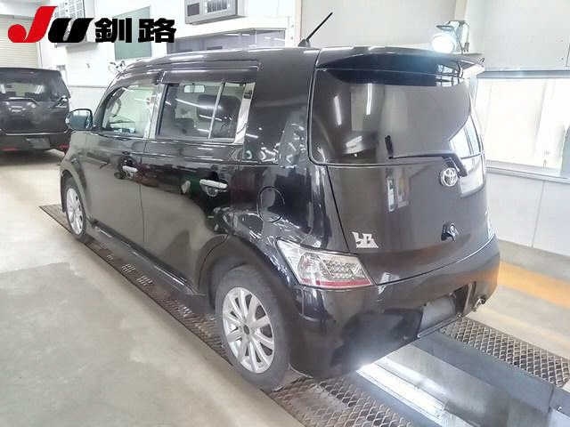 TOYOTA BB