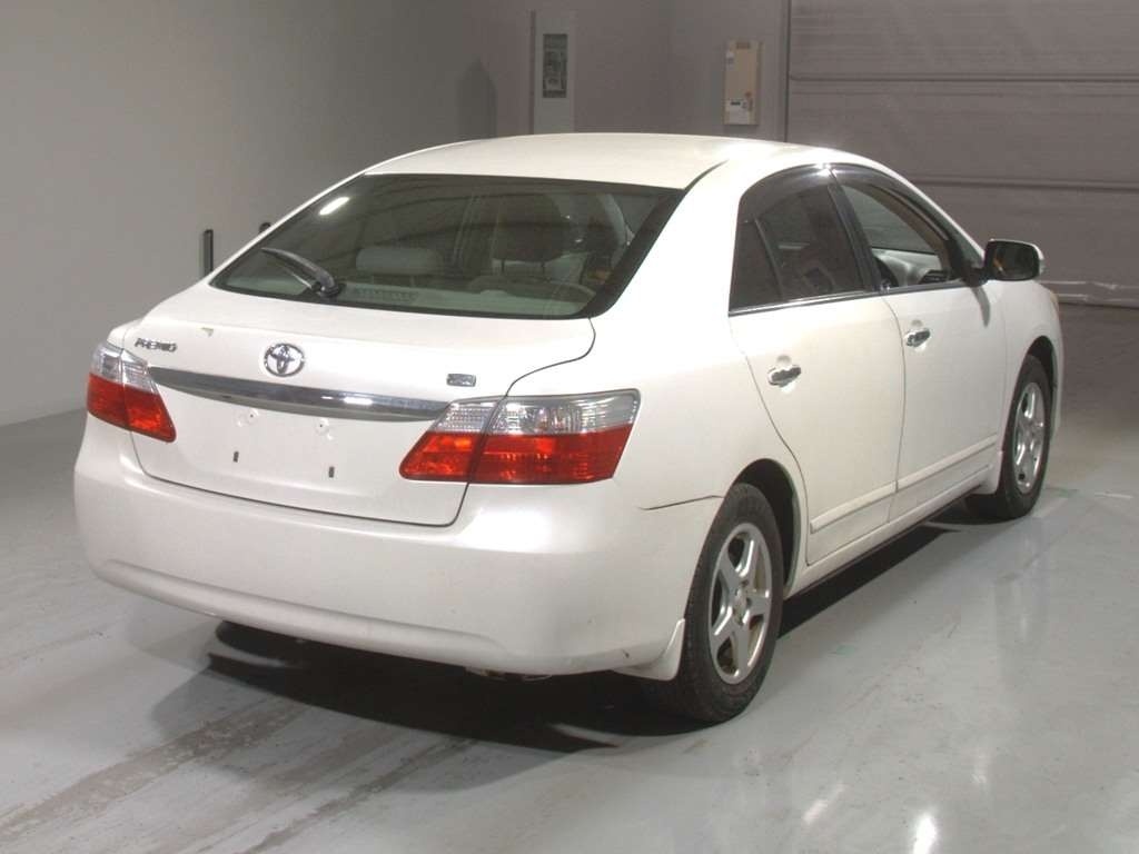 TOYOTA PREMIO