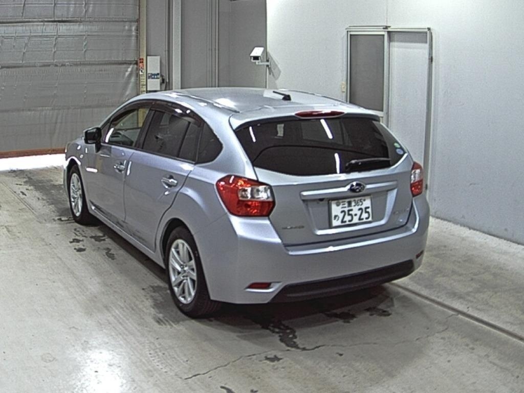 SUBARU IMPREZA