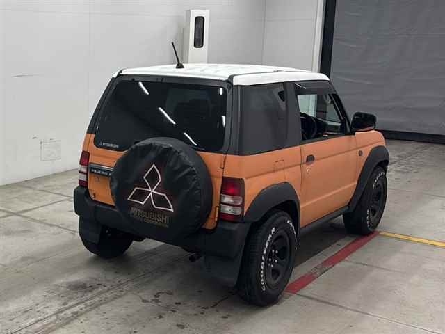 MITSUBISHI PAJERO MINI