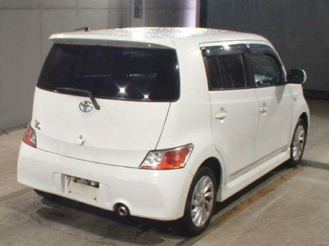 TOYOTA BB