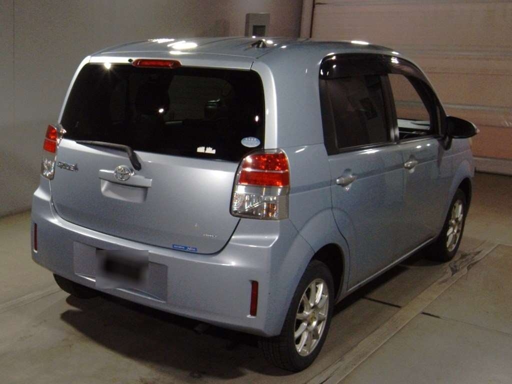 TOYOTA SPADE
