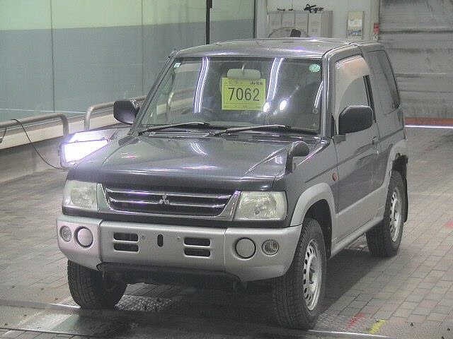 MITSUBISHI PAJERO MINI