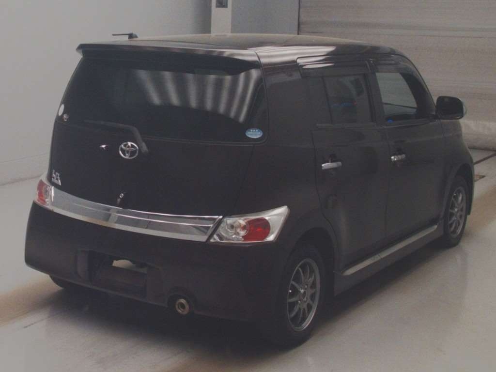 TOYOTA BB