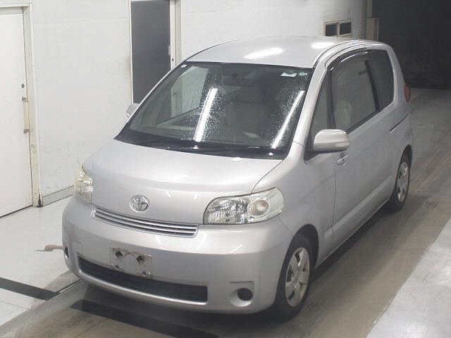 TOYOTA PORTE