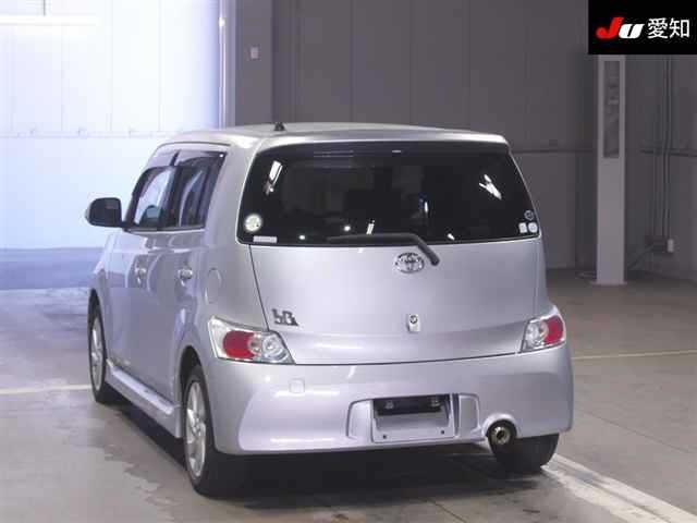TOYOTA BB