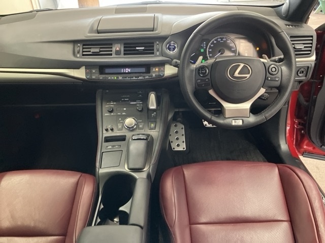 LEXUS CT200H