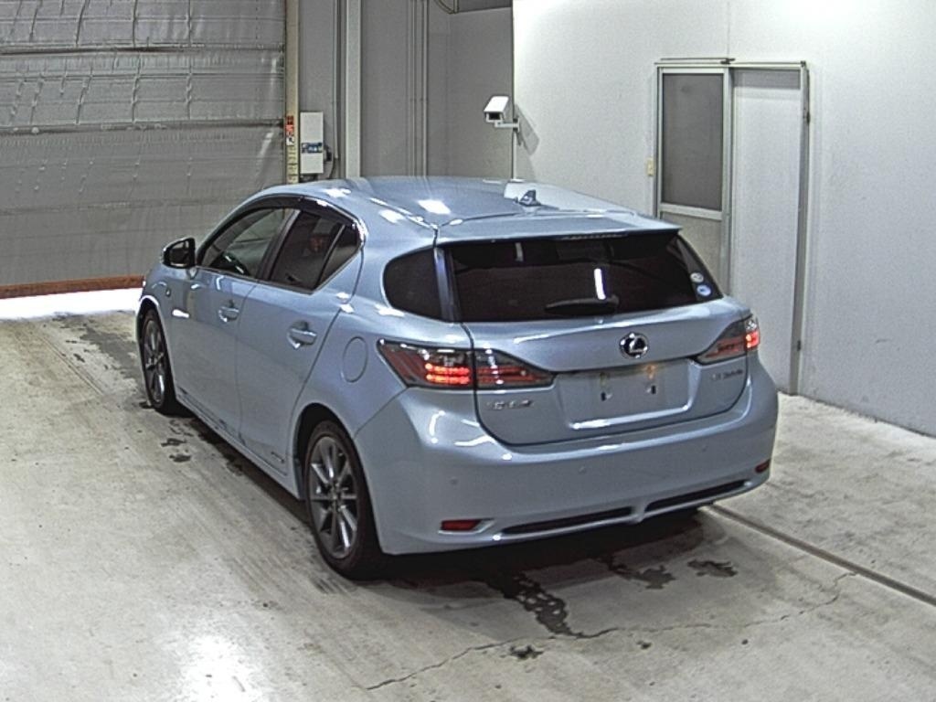 LEXUS CT200H