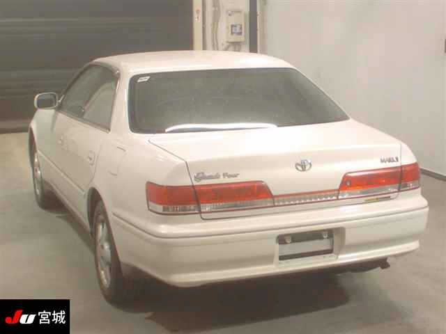 TOYOTA MARK II