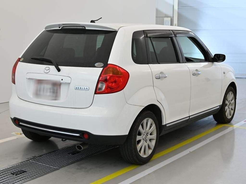 MAZDA VERISA