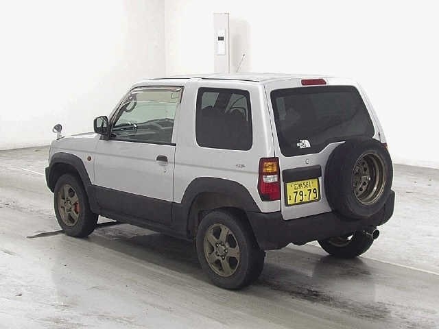 MITSUBISHI PAJERO MINI