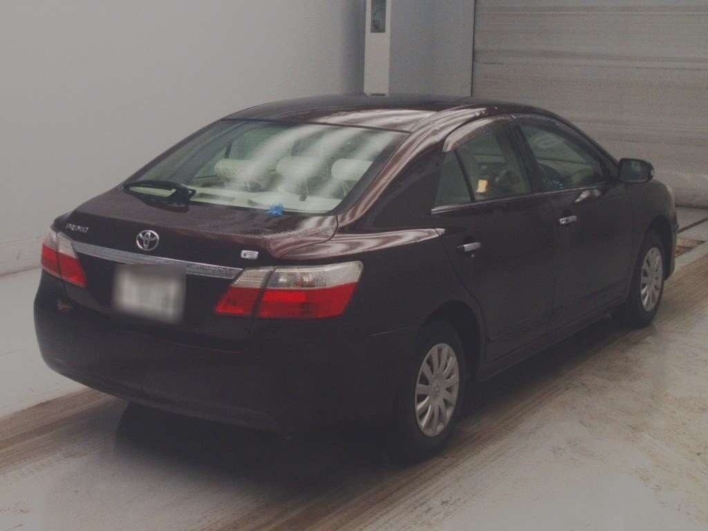 TOYOTA PREMIO