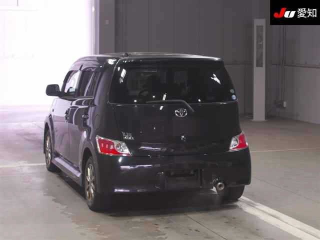 TOYOTA BB